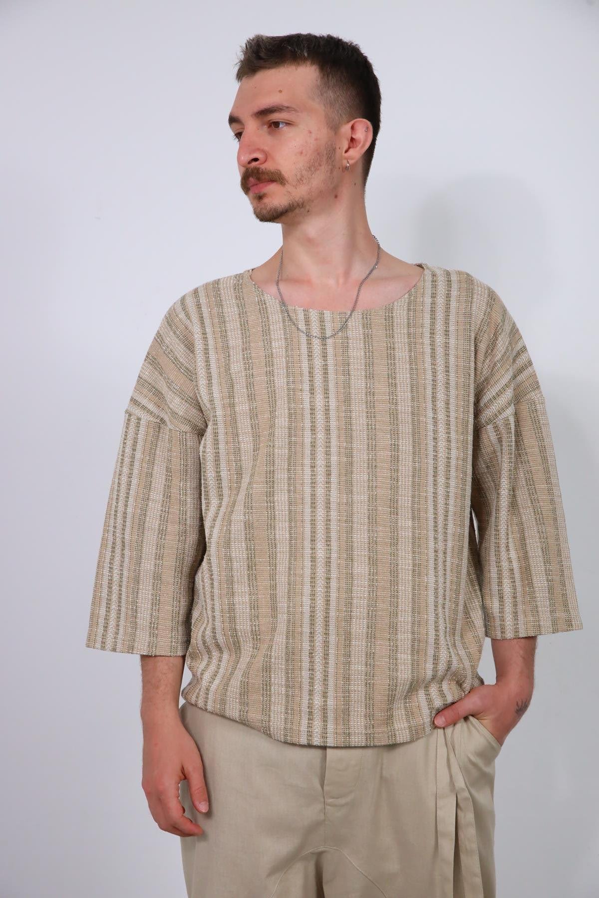  Bej Çizgili Geniş Yaka Truvakar Kol Erkek Sweatshirt