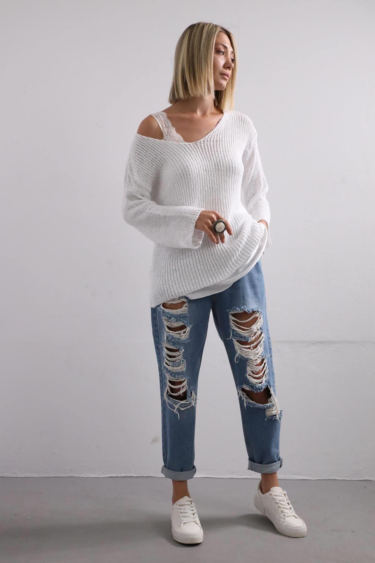 Beyaz V Yaka Uzun Kollu Merserize - Şaman Butik Beyaz V Yaka Uzun Kollu Merserize