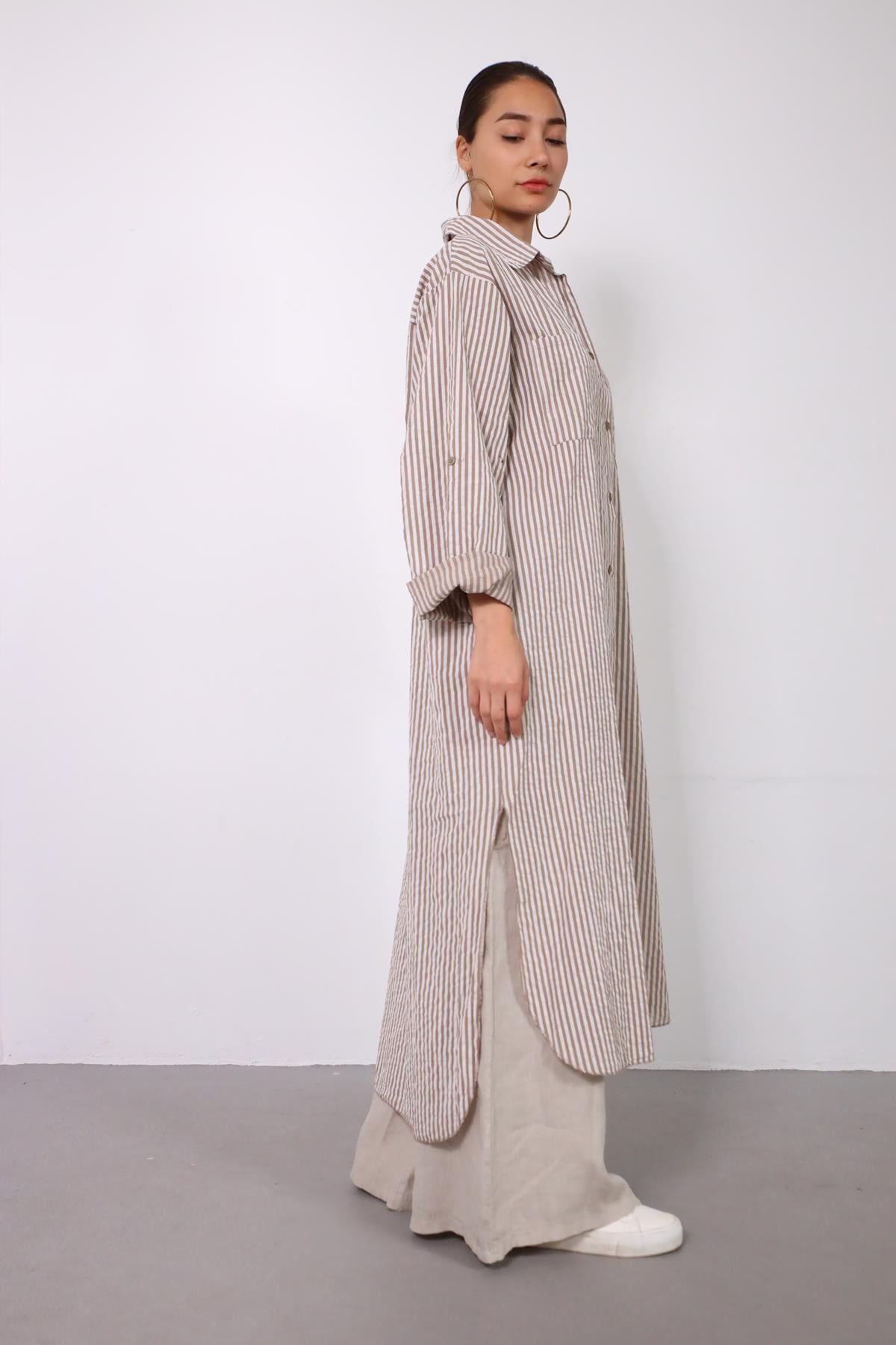 Bej ve Beyaz Çizgili Yırtmaçlı Gömlek Elbise - Şaman Butik Bej ve Beyaz Çizgili Yırtmaçlı Gömlek Elbise