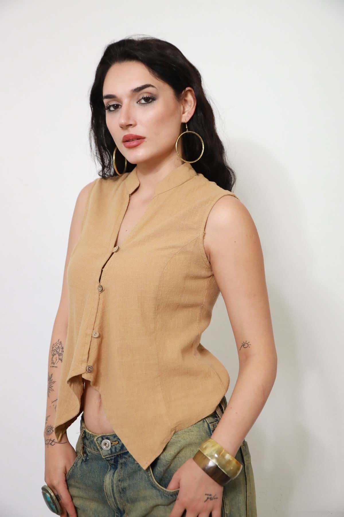 Camel Rengi Dikişli Keten Yelek