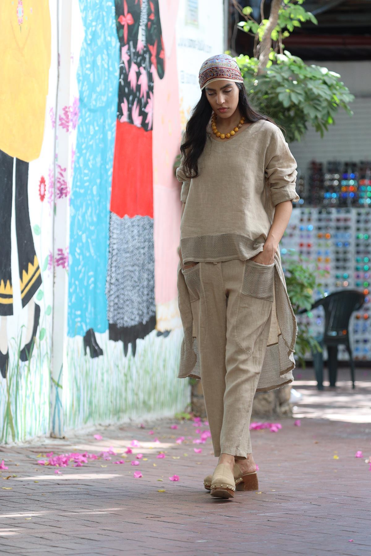 Camel Rengi File Detaylı Keten Arkası Uzun Bluz ve Pantolon Takım