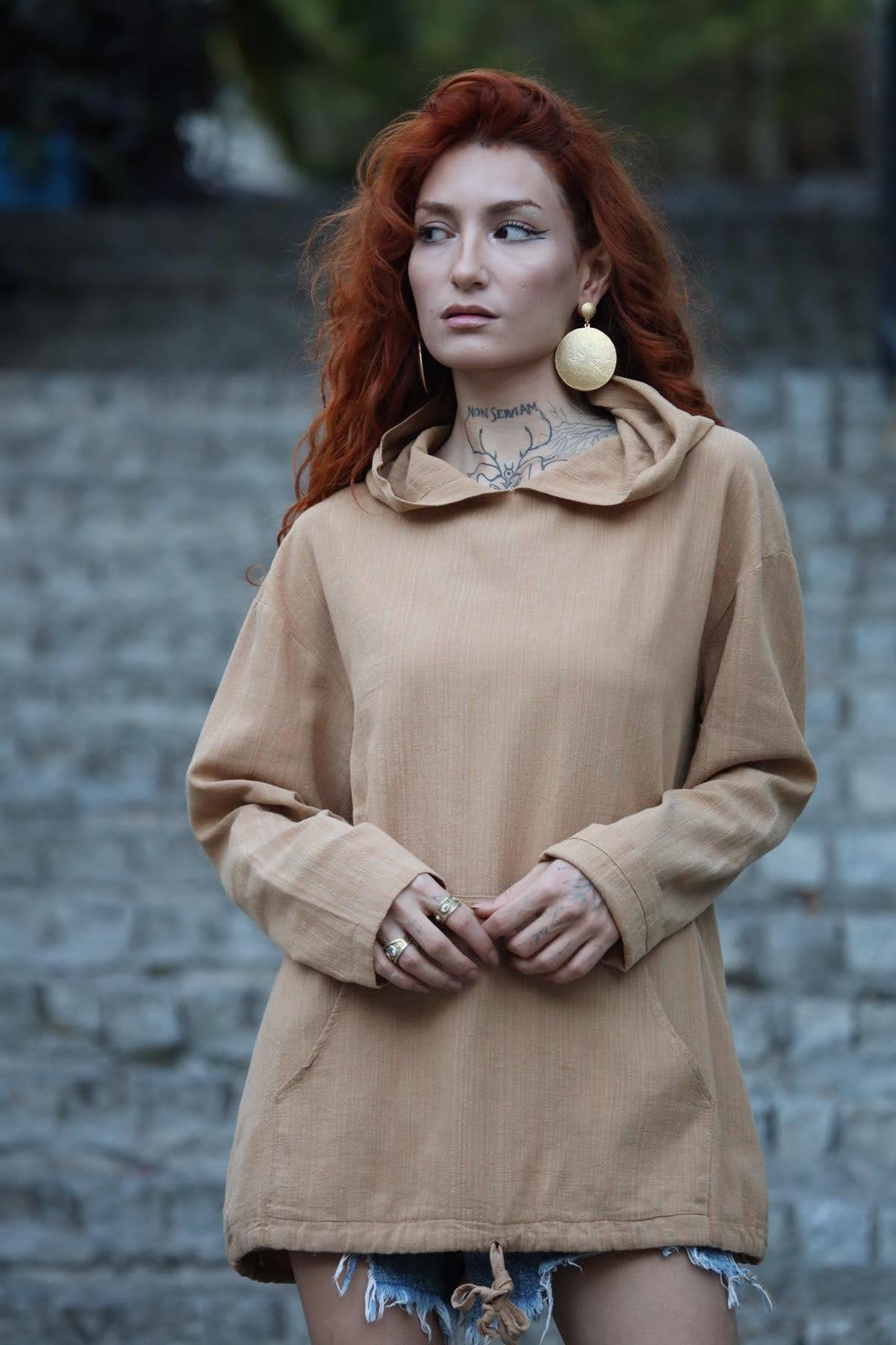 Camel Rengi Kapüşonlu Kanguru Cepli Büzgülü Sweat