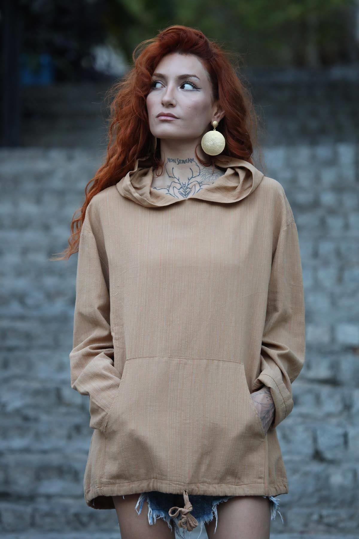 Camel Rengi Kapüşonlu Kanguru Cepli Büzgülü Sweat