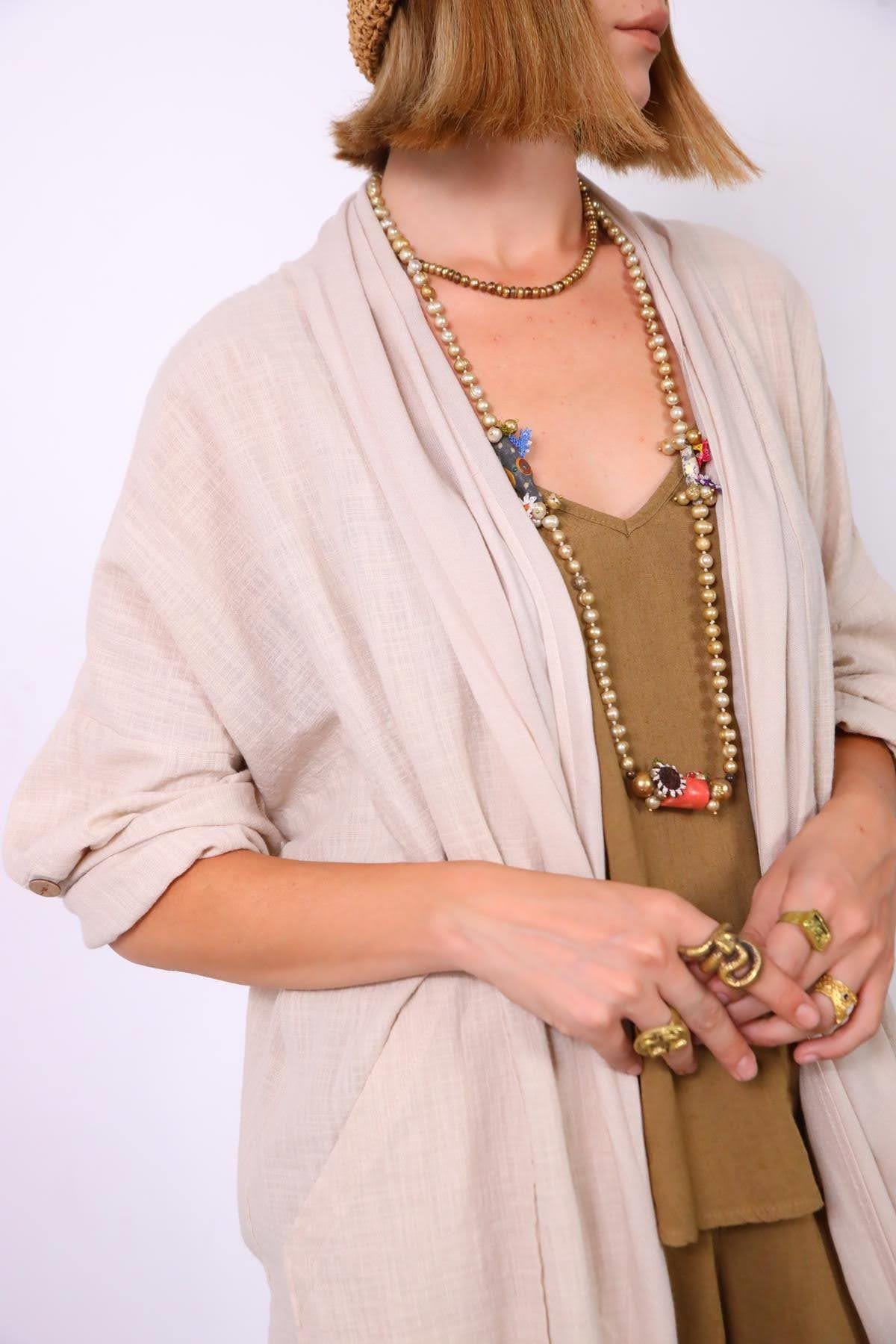  Krem Rengi Garnili Şal Yaka Cepli Kısa Kaftan