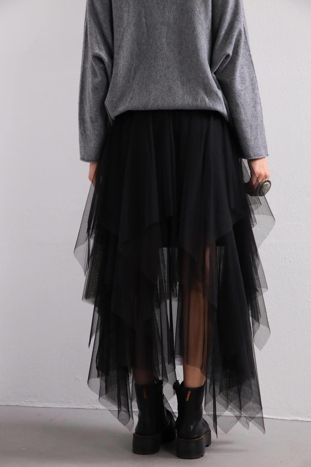 Black Elastic Waist Layered Tulle Skirt - Saman Butik | Shop Online Black Elastic Waist Layered Tulle Skirt 