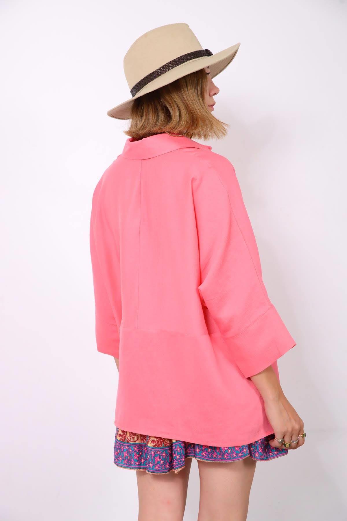  Pembe Yarasa Kol Arkası Dikişli Gömlek