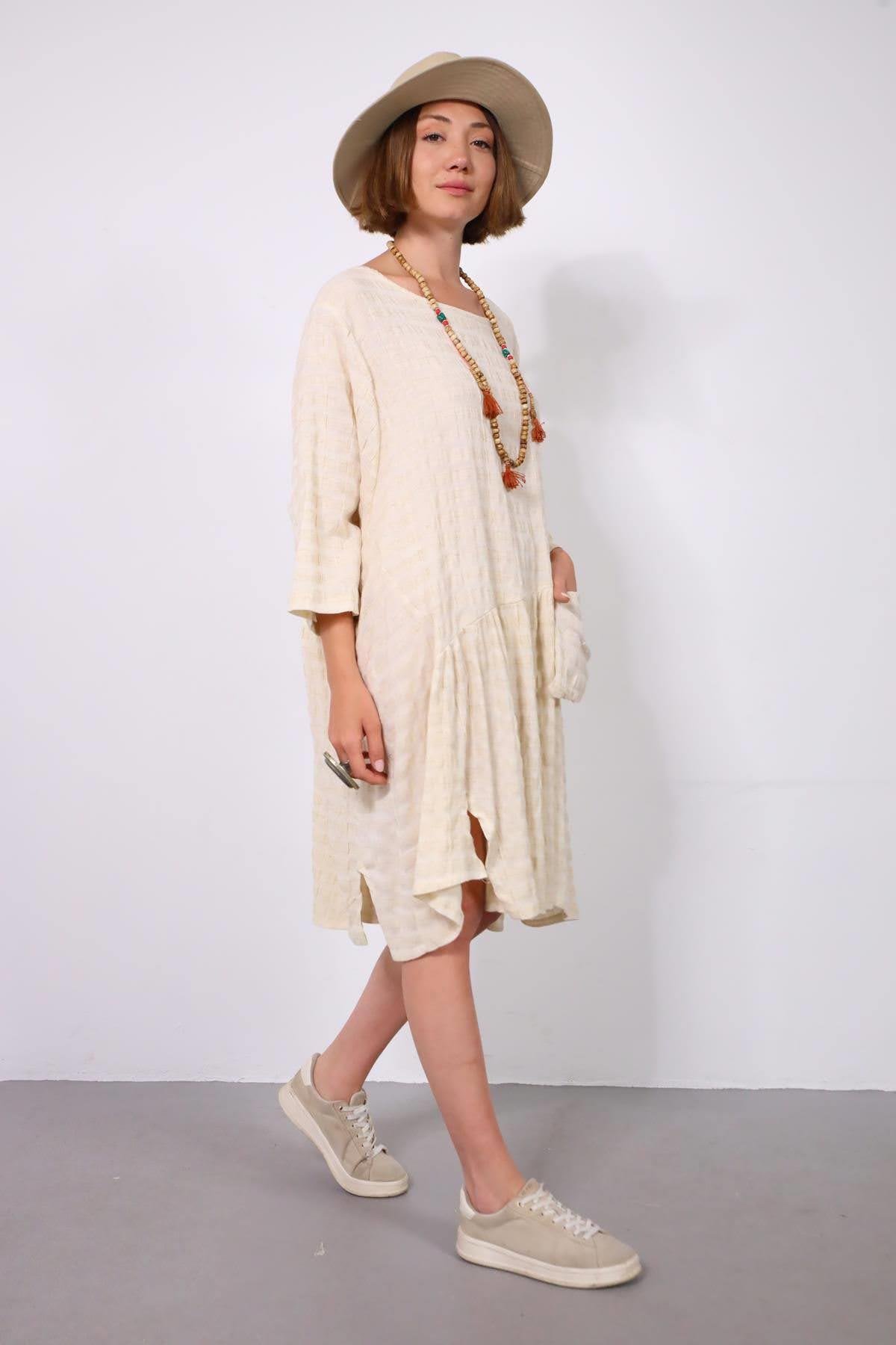 Krem Rengi Çizgili Tek Cepli Elbise - Şaman Butik Krem Rengi Çizgili Tek Cepli Elbise