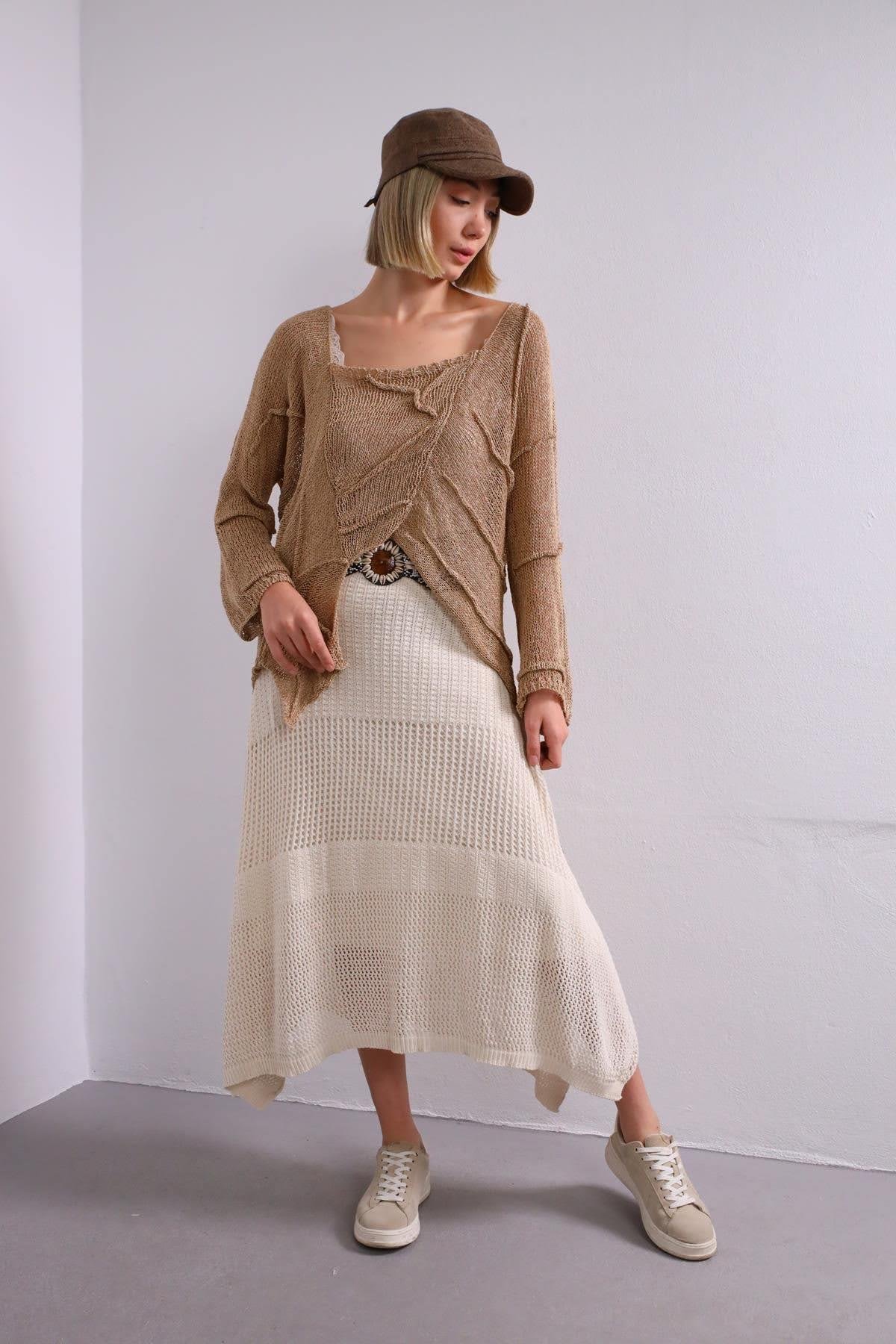 Camel Rengi Kare Yaka Dikiş Detay Merserize Bluz - Şaman Butik Camel Rengi Kare Yaka Dikiş Detay Merserize Bluz