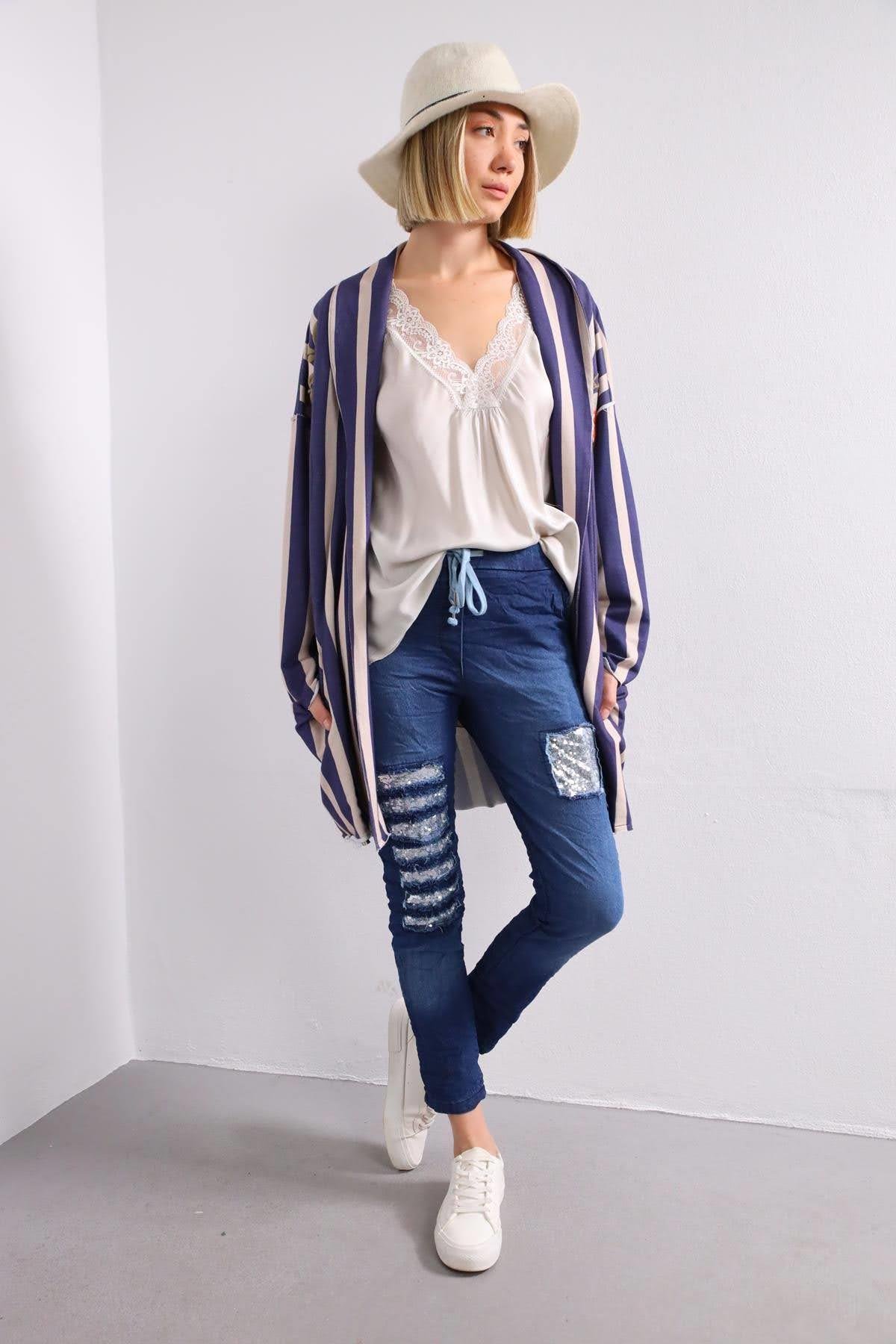  Lacivert Çizgili Dikiş Detaylı Ceket