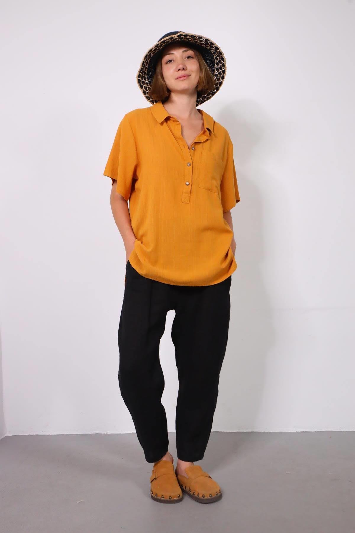 Hardal Rengi Yarım Düğmeli Keten Gömlek - Şaman Butik Hardal Rengi Yarım Düğmeli Keten Gömlek