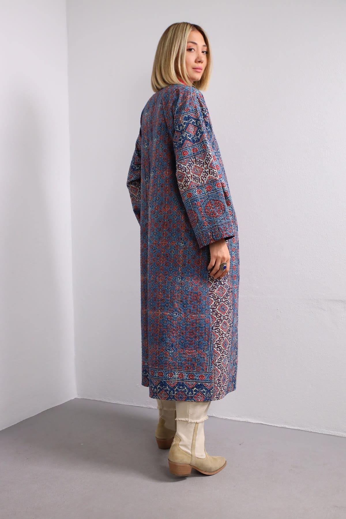 Lacivert Etnik İşlemeli Bohem Kaftan - Şaman Butik Lacivert Etnik İşlemeli Bohem Kaftan