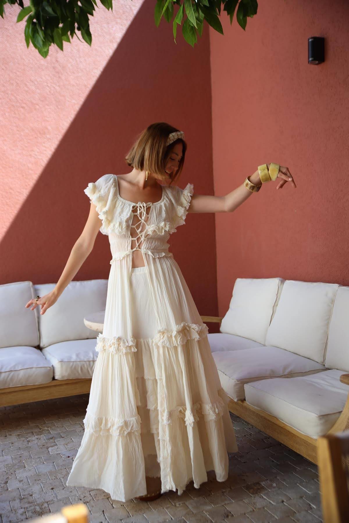  Ekru Kayık Yaka Volanlı Brit Detaylı Bohem Kimono