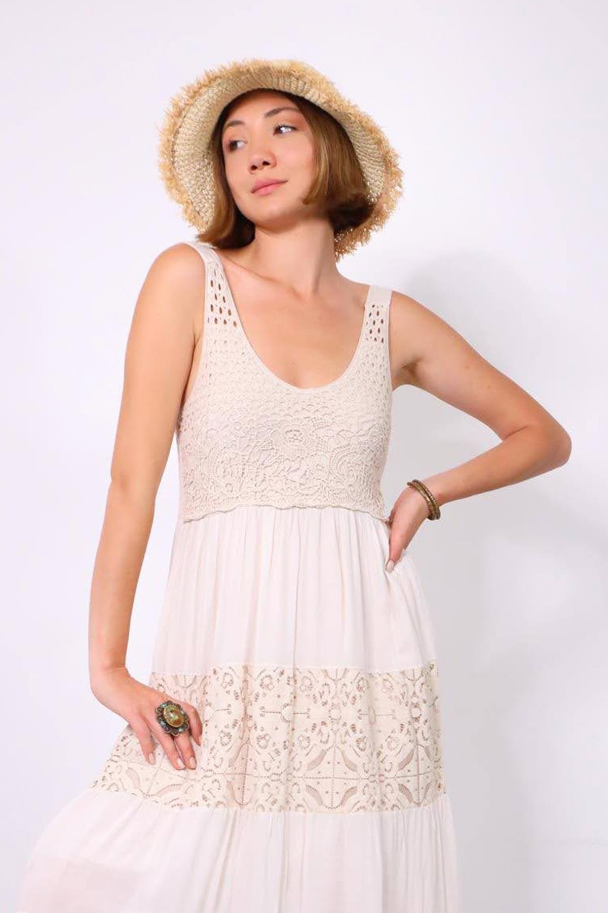  Bej Saçaklı El Örgüsü Hasır Şapka