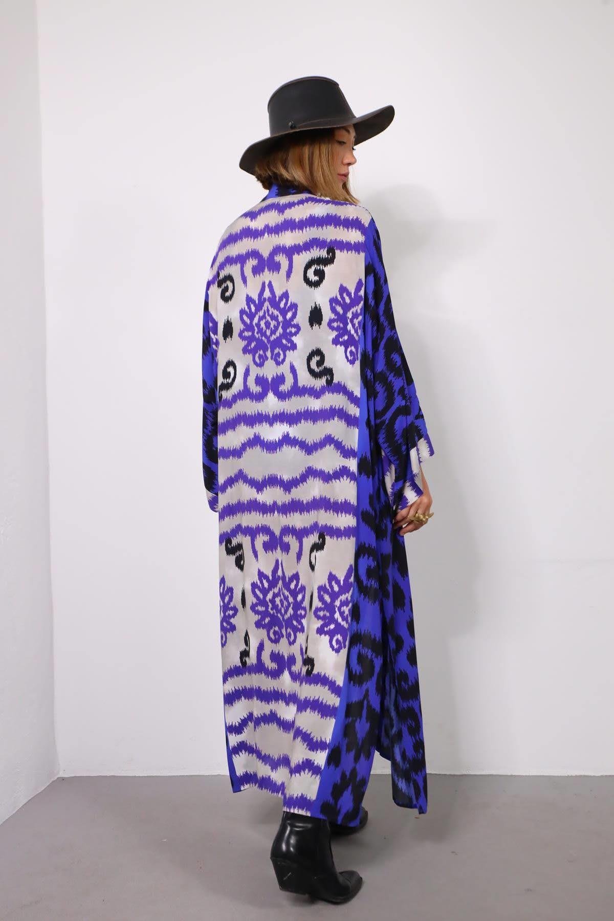  Lacivert İkat Desenli Kuşaklı Kimono