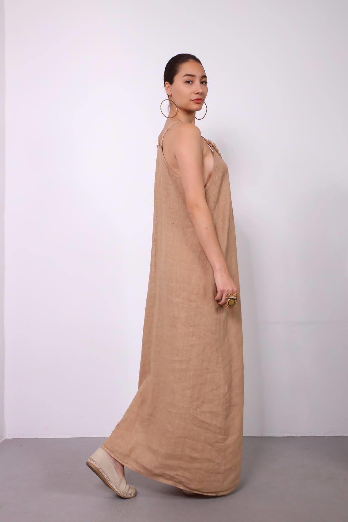 Camel Rengi Fisto Detaylı Askılı Elbise - Şaman Butik Camel Rengi Fisto Detaylı Askılı Elbise
