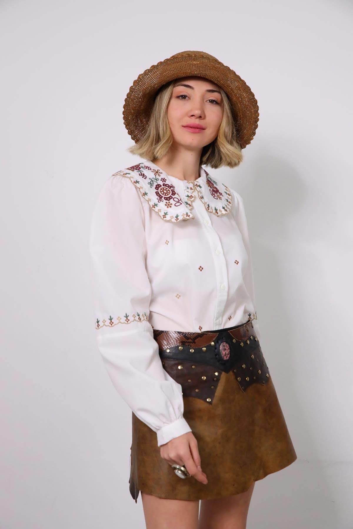 White Round Collar Embroidered Shirt - Saman Butik | Shop Online White Round Collar Embroidered Shirt