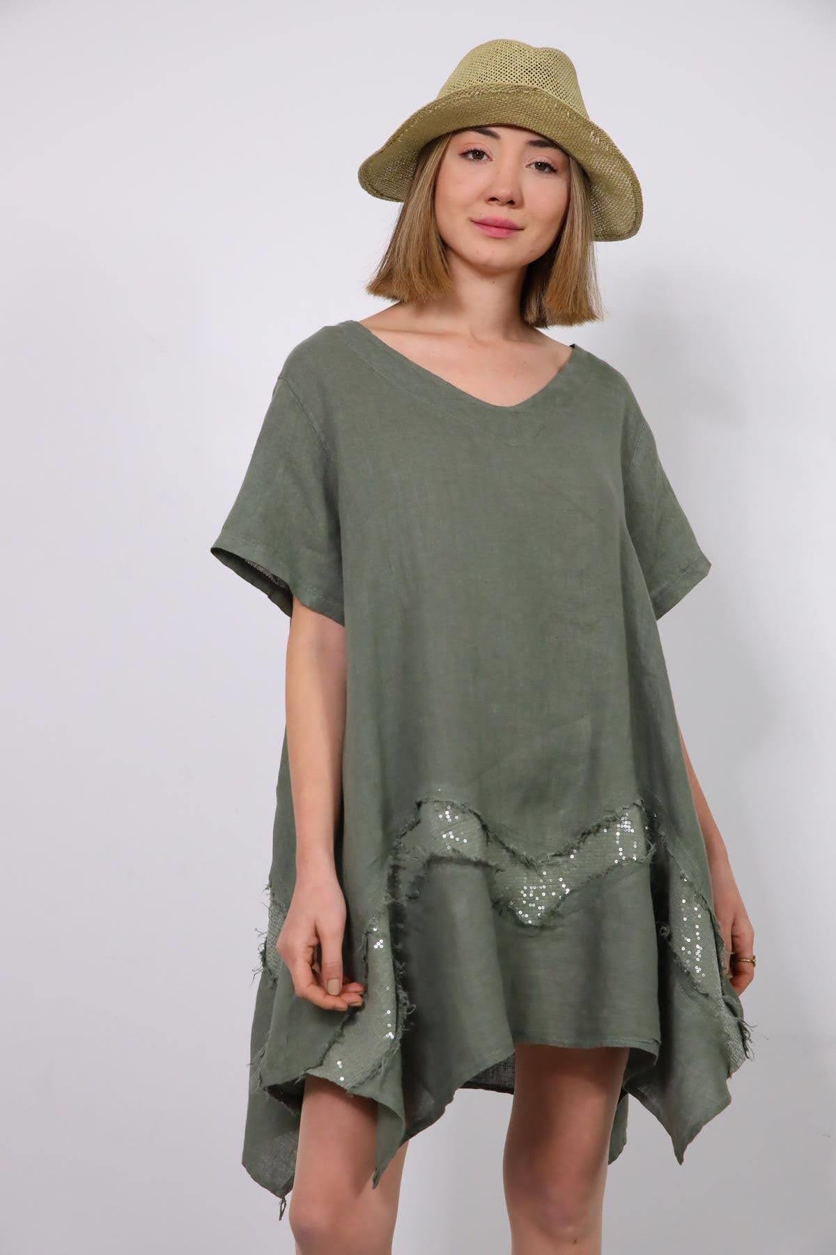  Haki Püsküllü Payet Detaylı Keten Bluz