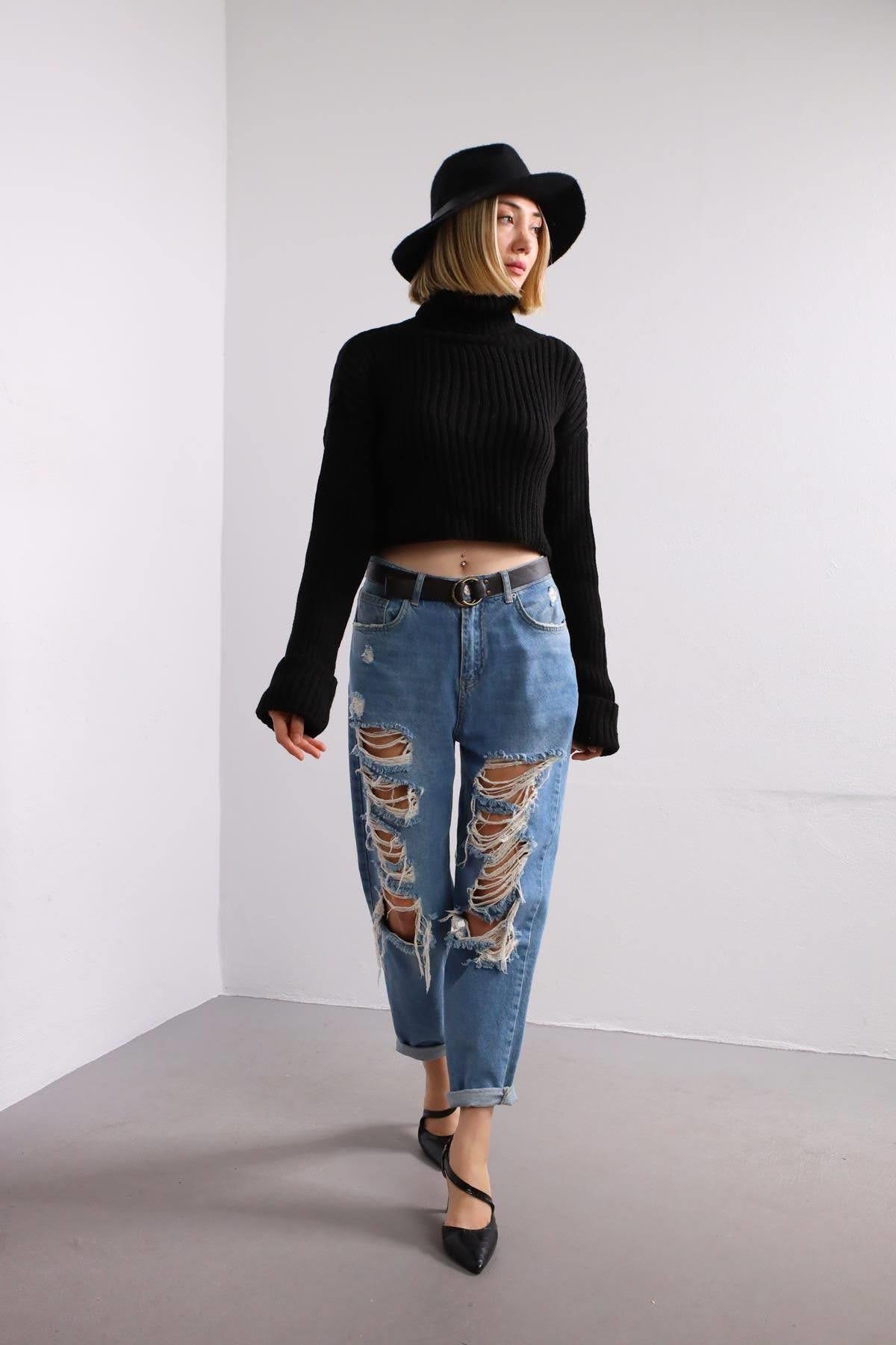 Siyah Boğazlı Crop Kazak - Şaman Butik Siyah Boğazlı Crop Kazak