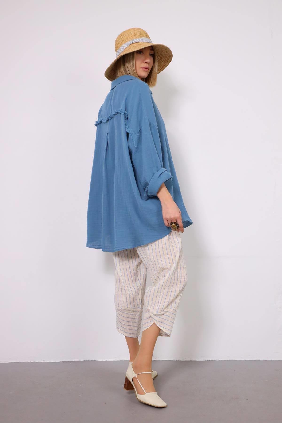  İndigo Mavi Sırtı Püsküllü Gömlek