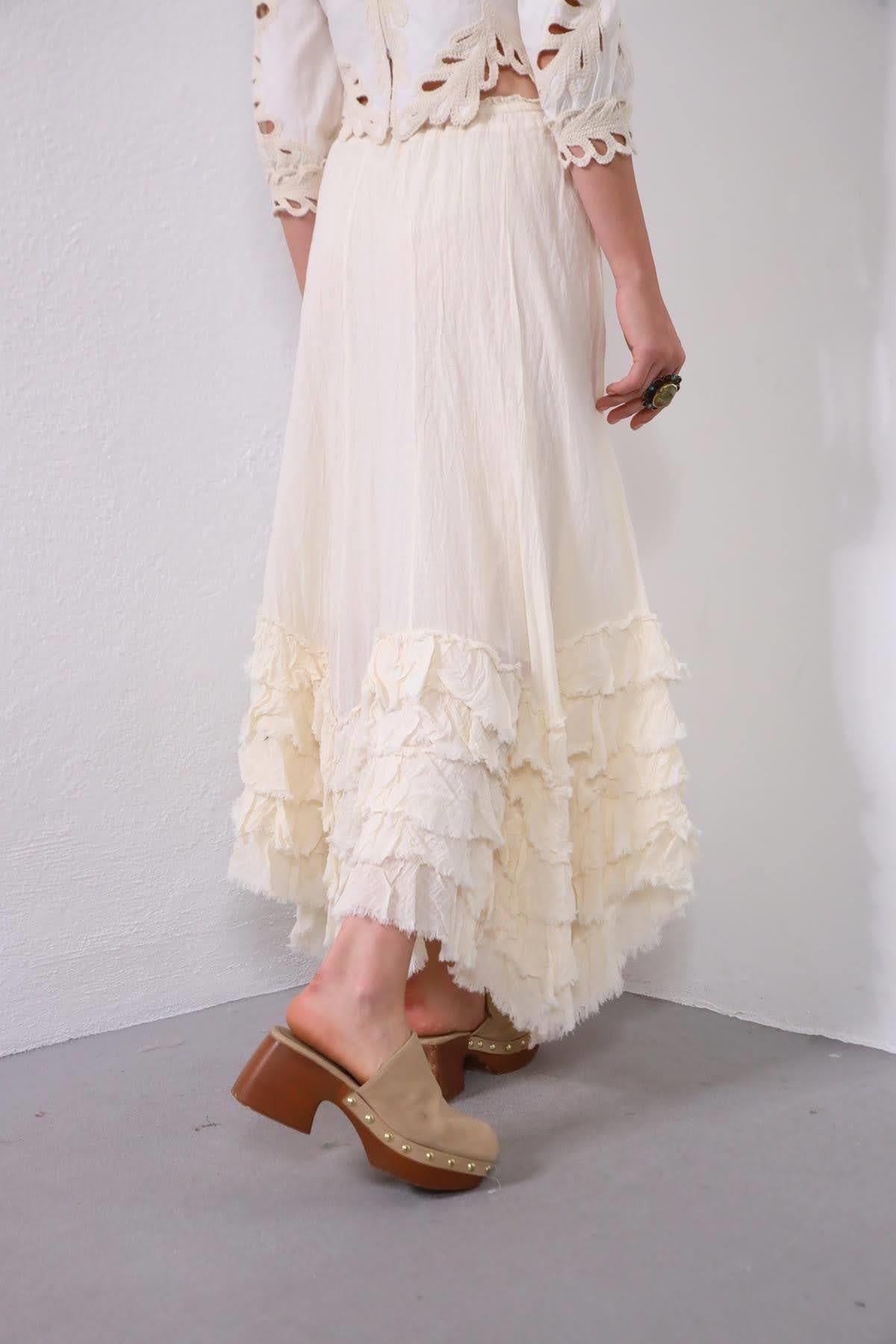 Ekru Asimetrik Volanlı Bohem Etek - Şaman Butik Ekru Asimetrik Volanlı Bohem Etek