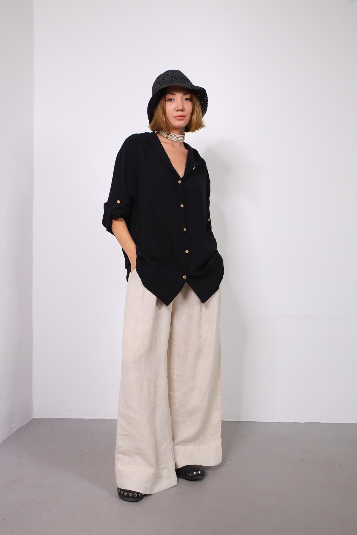  Siyah Kapüşonlu Müslin Gömlek