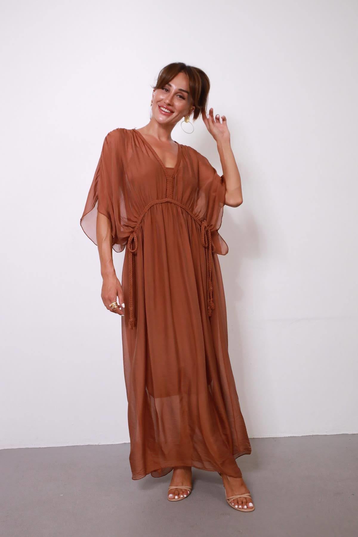  Kahverengi Örgü Detaylı Astarlı İpek Elbise