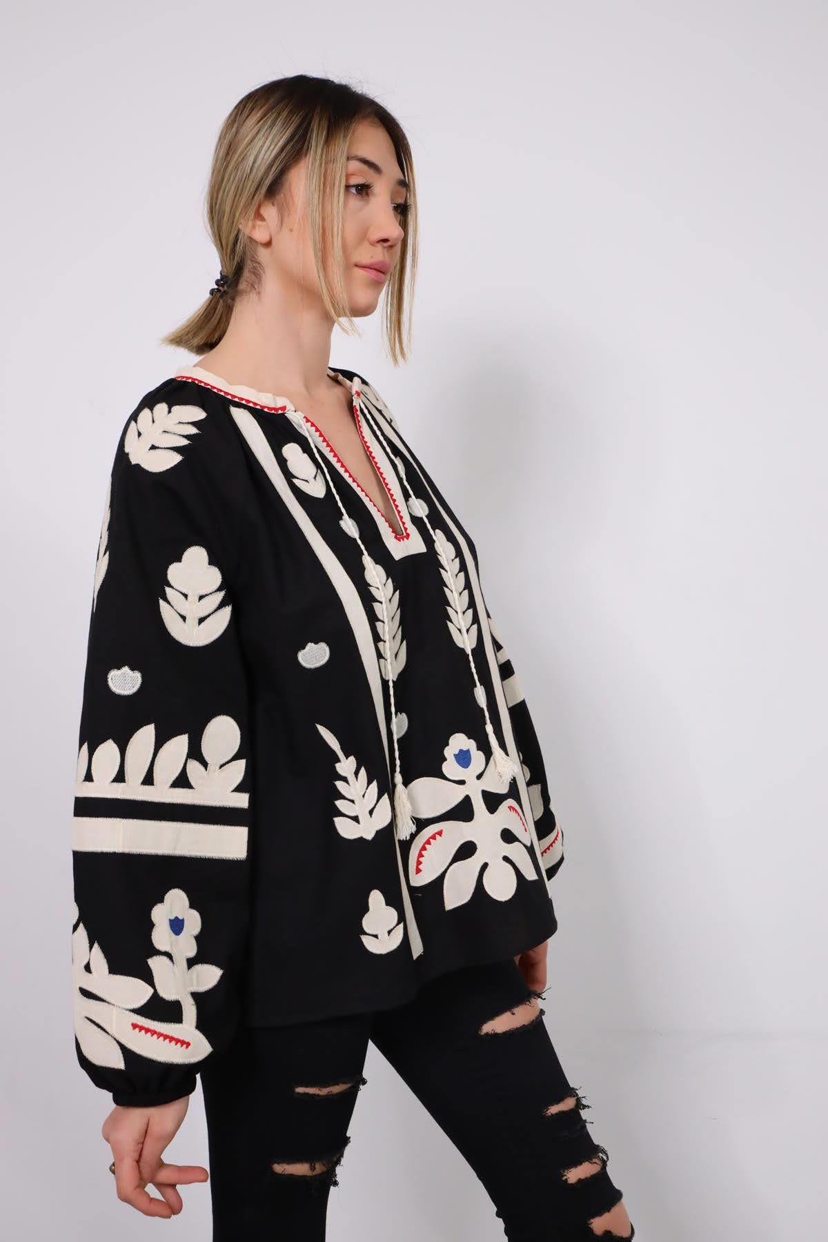 Black Patterned Puff Sleeve Blouse - Saman Butik | Shop Online Black Patterned Puff Sleeve Blouse