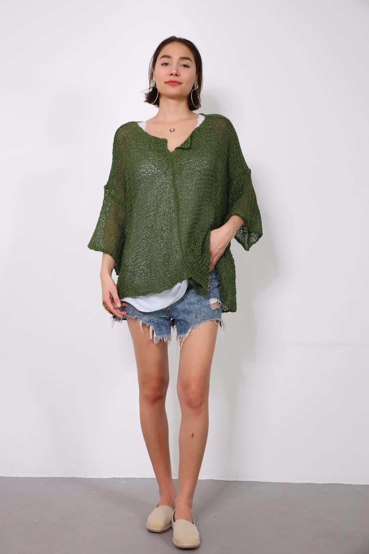 Saman Butik | Shop Online Green Collar Cut Out Detailed Mercerized Blouse