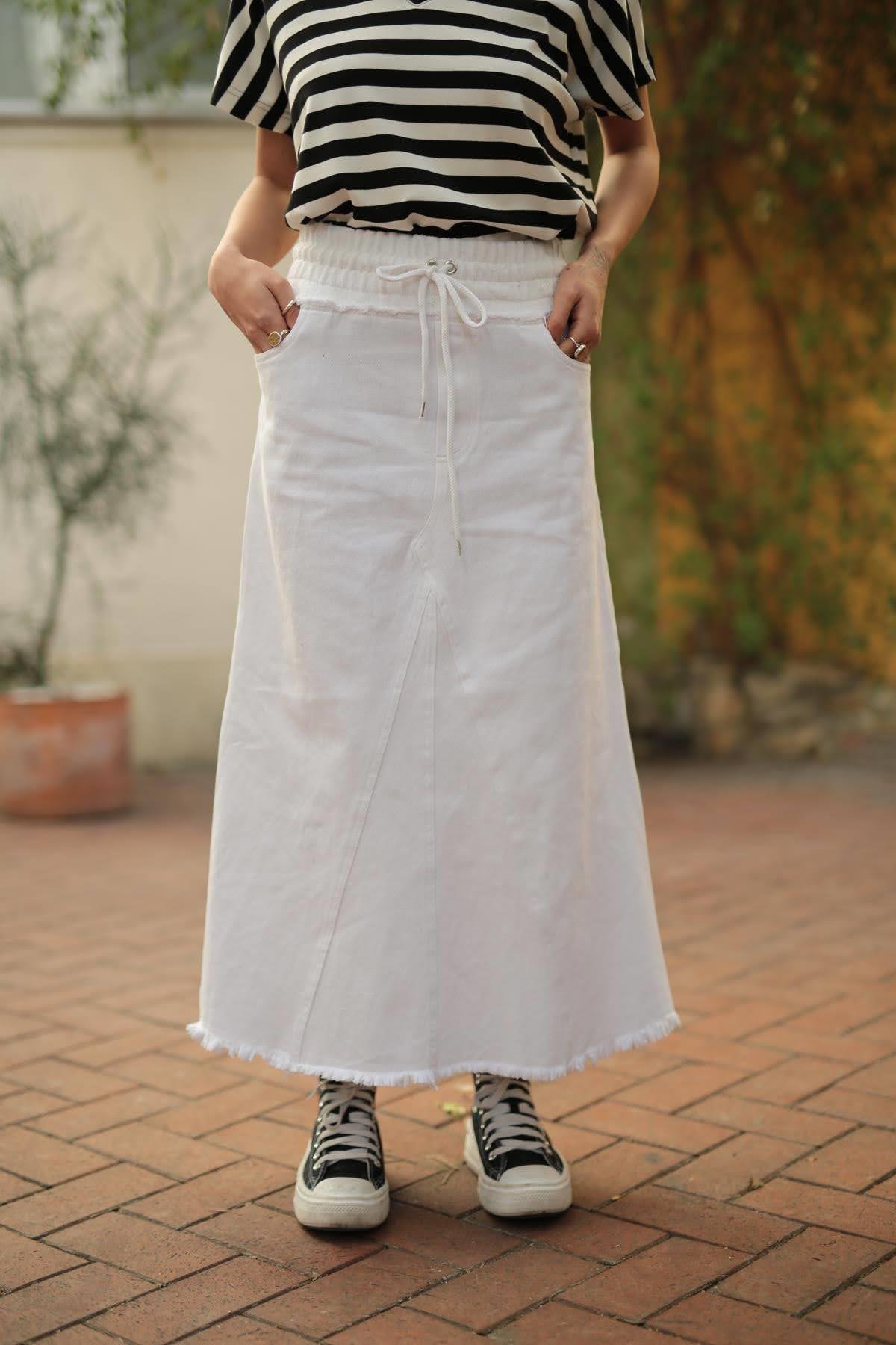 Ekru Beli Lastikli Püsküllü Kot Etek