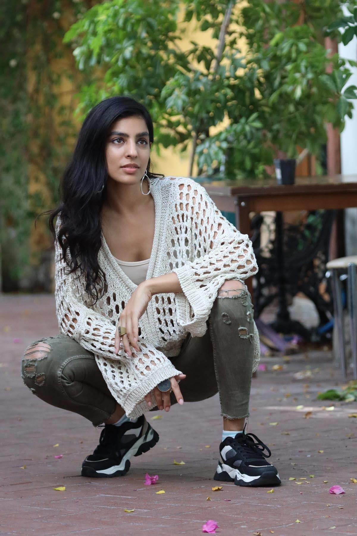 Ekru Düğmeli File Lase Hırka