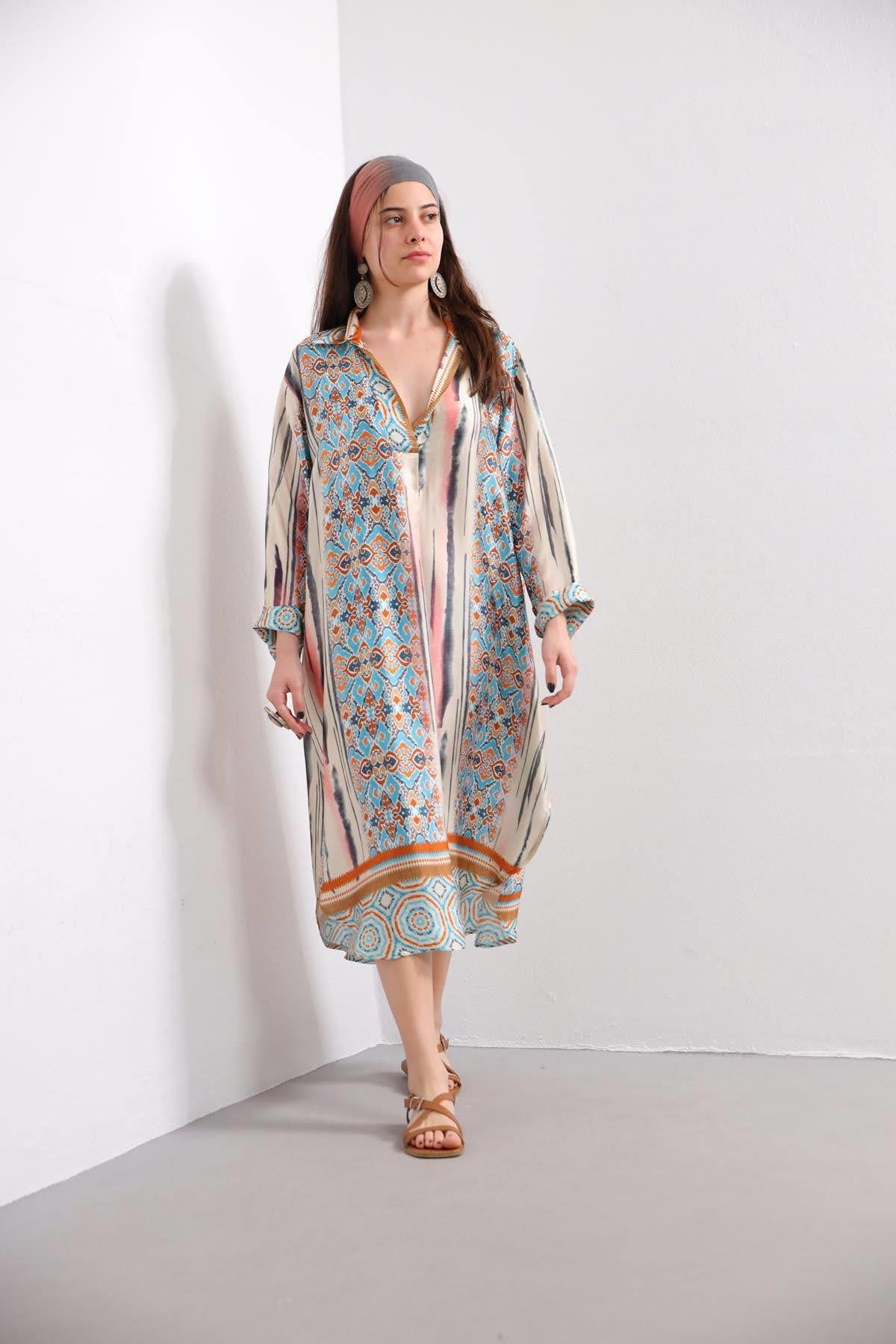 Krem Rengi Batikli Yakalı Elbise - Şaman Butik Krem Rengi Batikli Yakalı Elbise