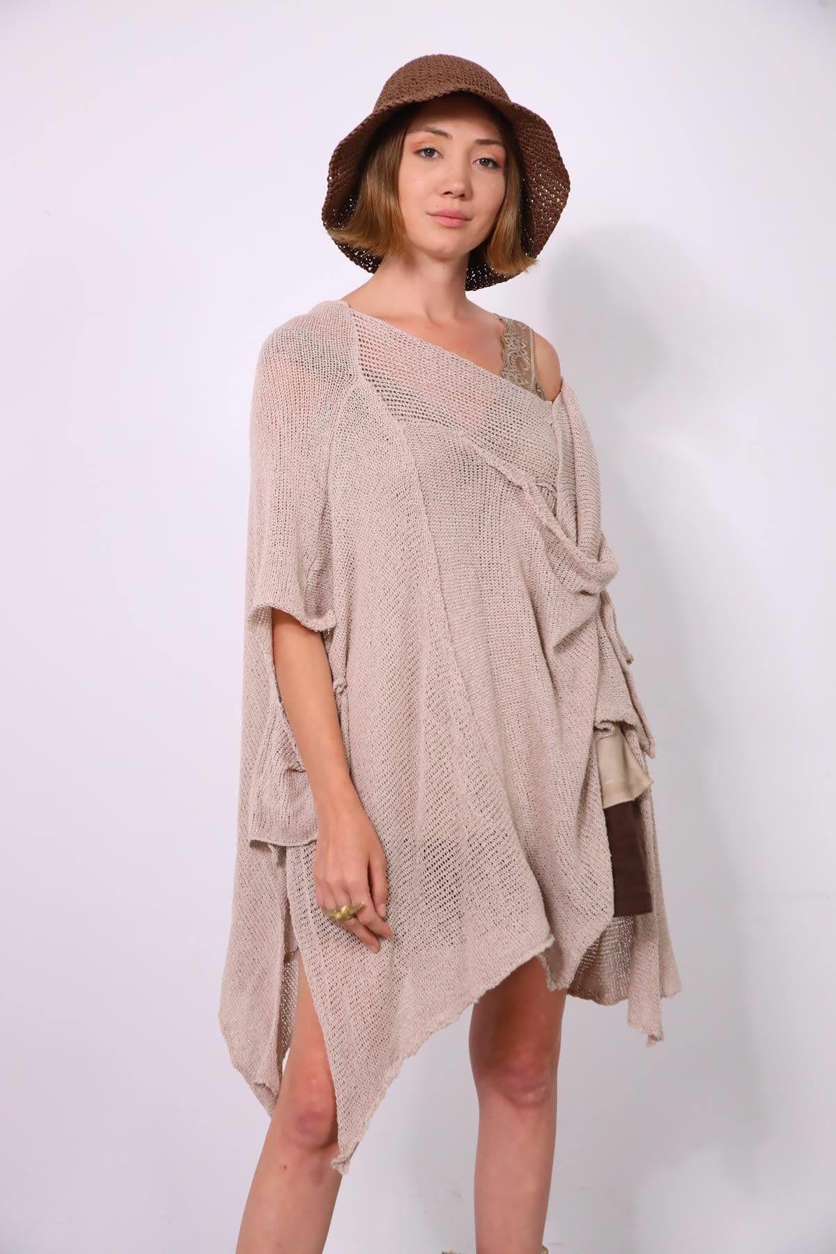 Vizon Rengi Asimetrik Kesim Salaş Tunik - Şaman Butik Vizon Rengi Asimetrik Kesim Salaş Tunik