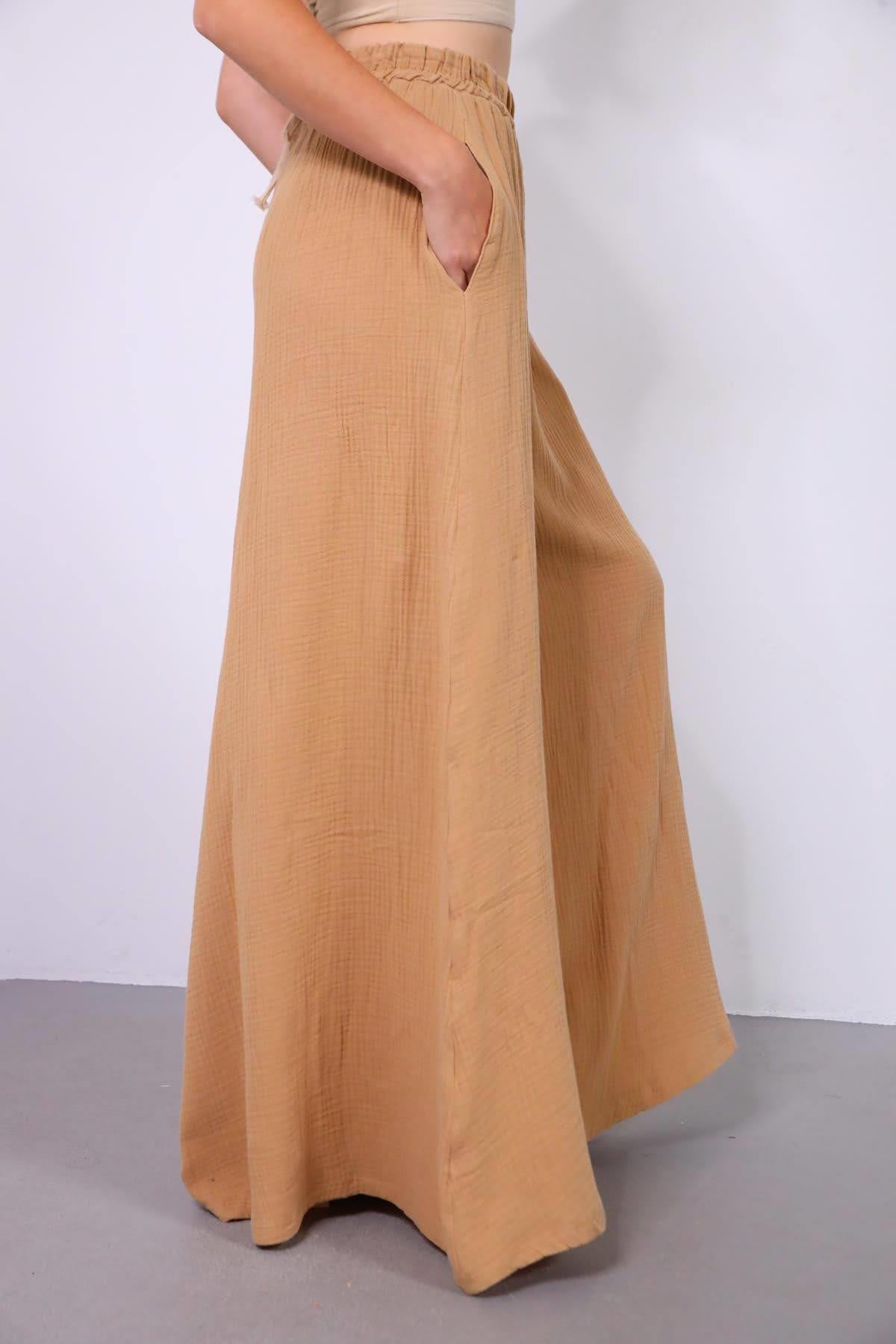 Camel Rengi Müslin Kumaş Bol Paça Pantolon - Şaman Butik - Bohem Giyim ve Aksesuar | Kadın & Erkek Camel Rengi Müslin Kumaş Bol Paça Pantolon