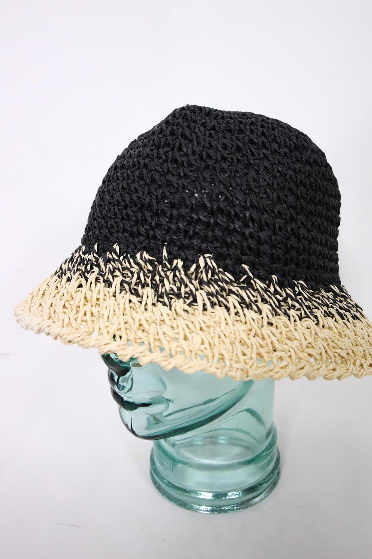  Siyah Ekru Geçişli El Örgüsü Hasır Şapka