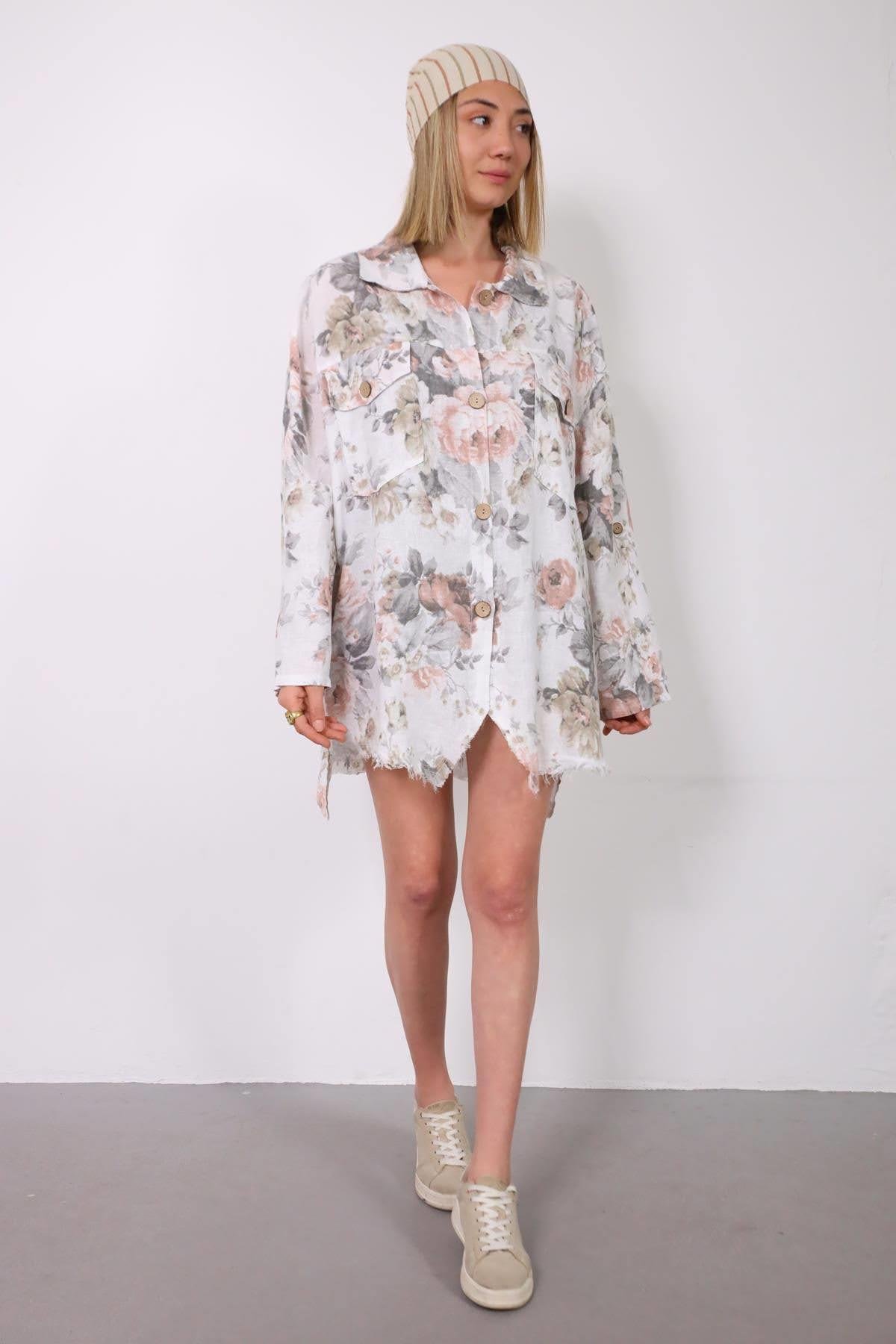 Beyaz Çiçek Desenli Önü Düğmeli Püsküllü Tunik - Şaman Butik Beyaz Çiçek Desenli Önü Düğmeli Püsküllü Tunik