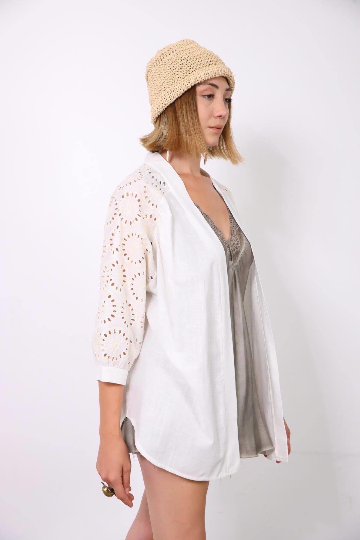  Ekru Kolu Fistolu Kısa Kimono