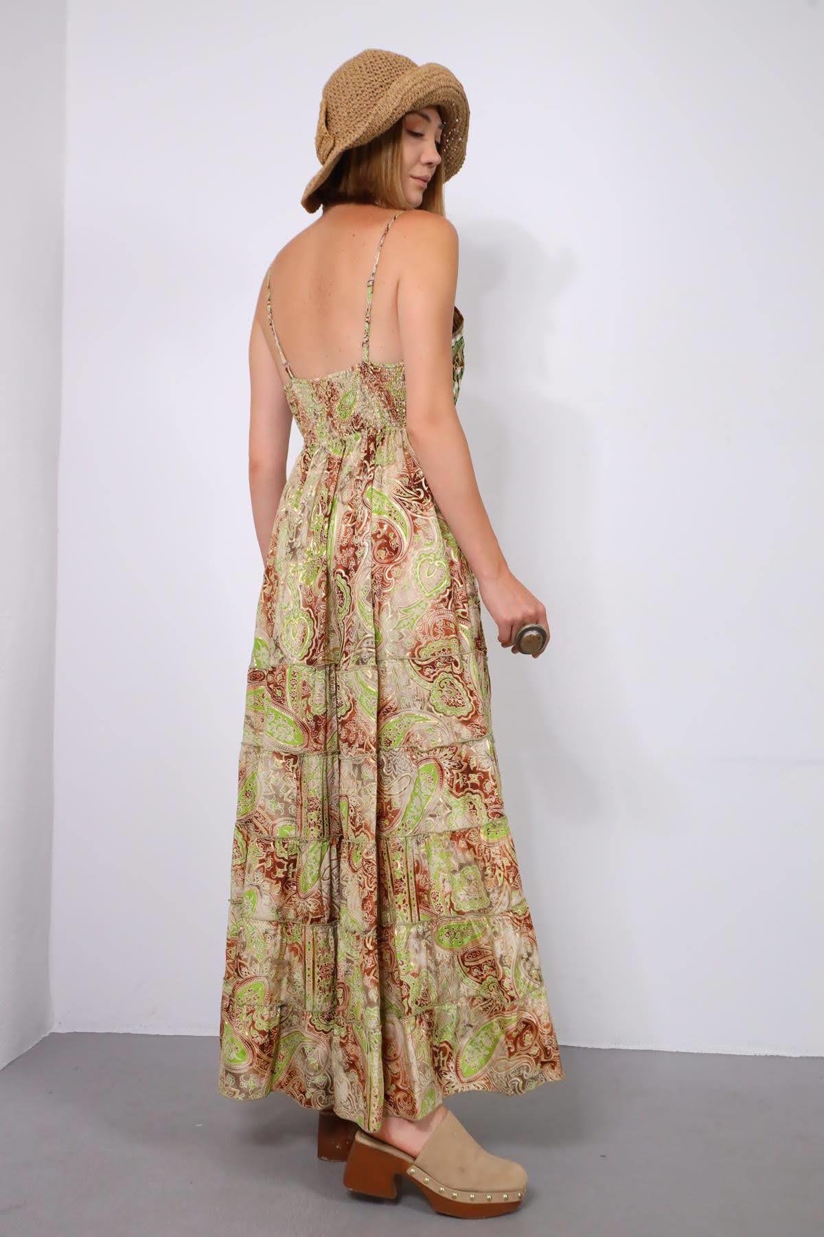 Yeşil Ayna Detay İşlemeli Gipeli Uzun İpek Elbise - Şaman Butik Yeşil Ayna Detay İşlemeli Gipeli Uzun İpek Elbise