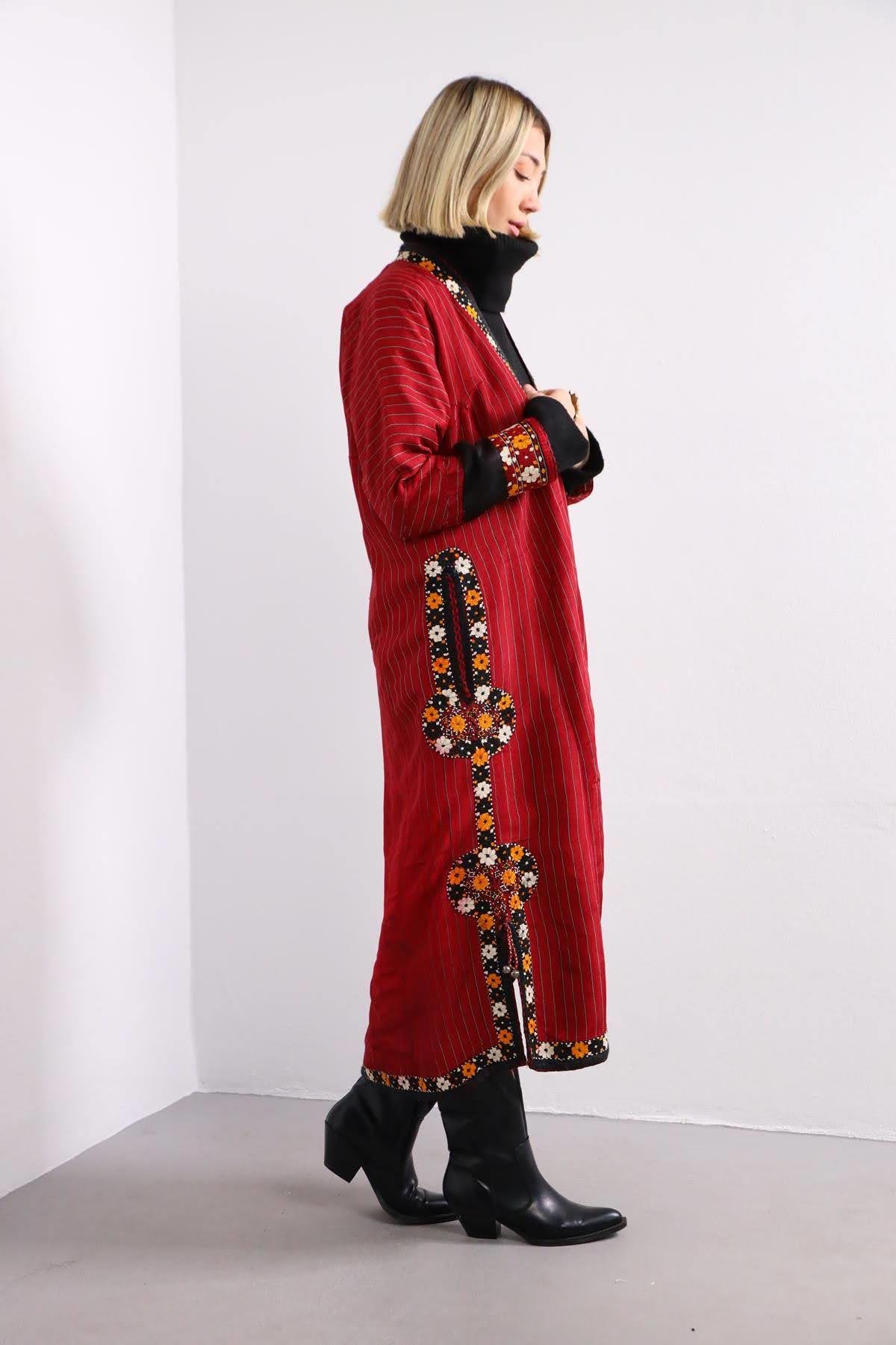  Bordo Çizgili Etnik İşlemeli Bohem Kaftan