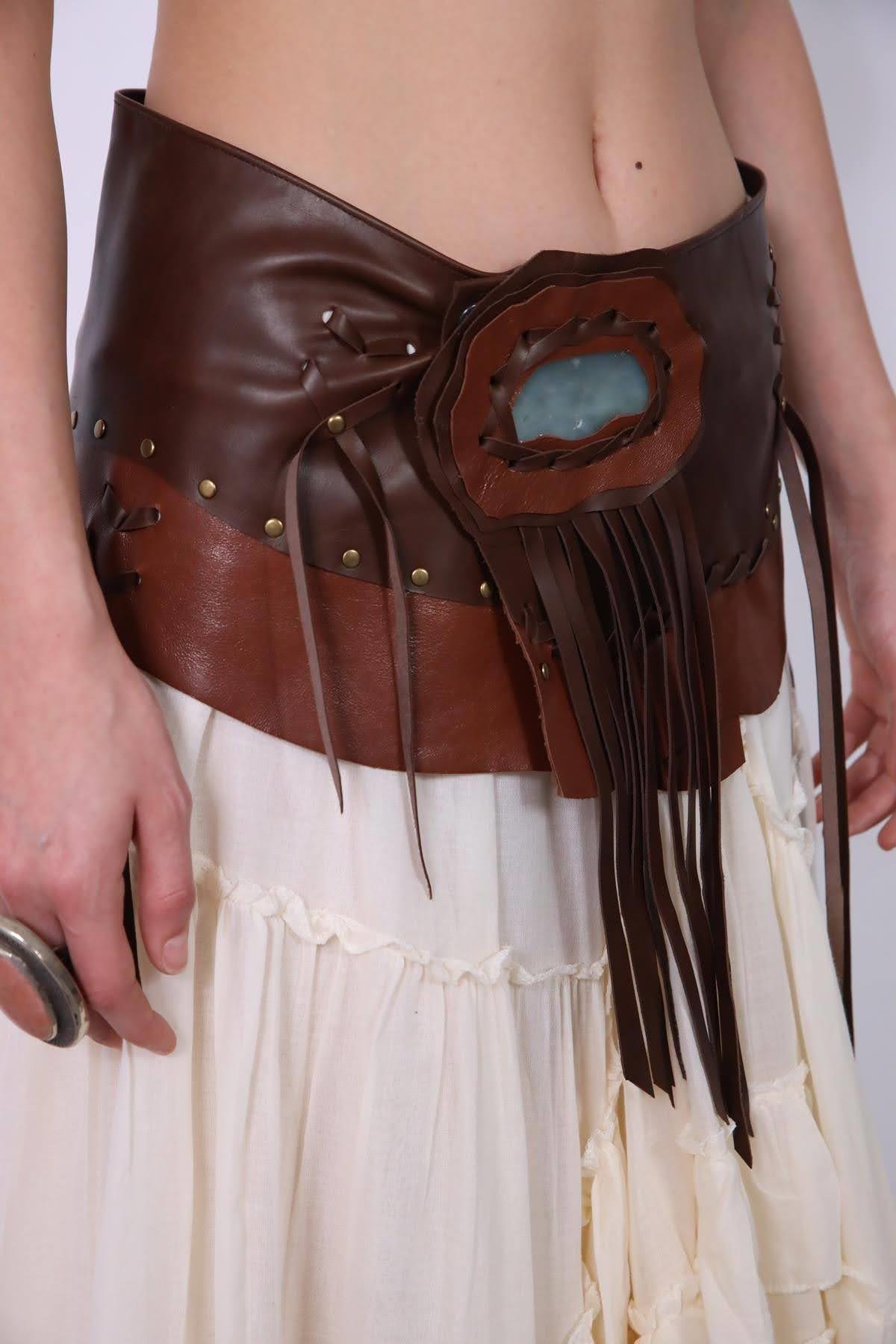  Kahverengi Doğal Taşlı Deri Kemer