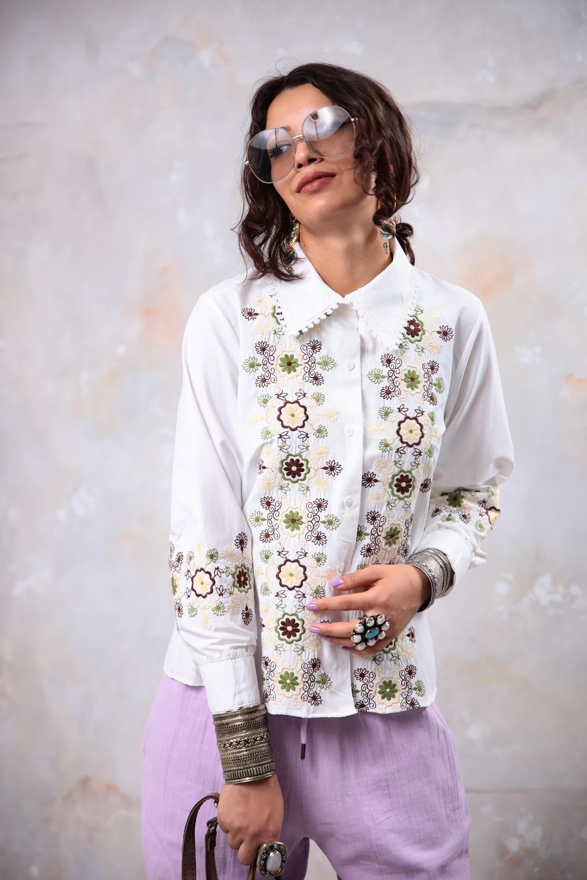 Beyaz İğne Oyalı Gömlek - Şaman Butik Beyaz İğne Oyalı Gömlek