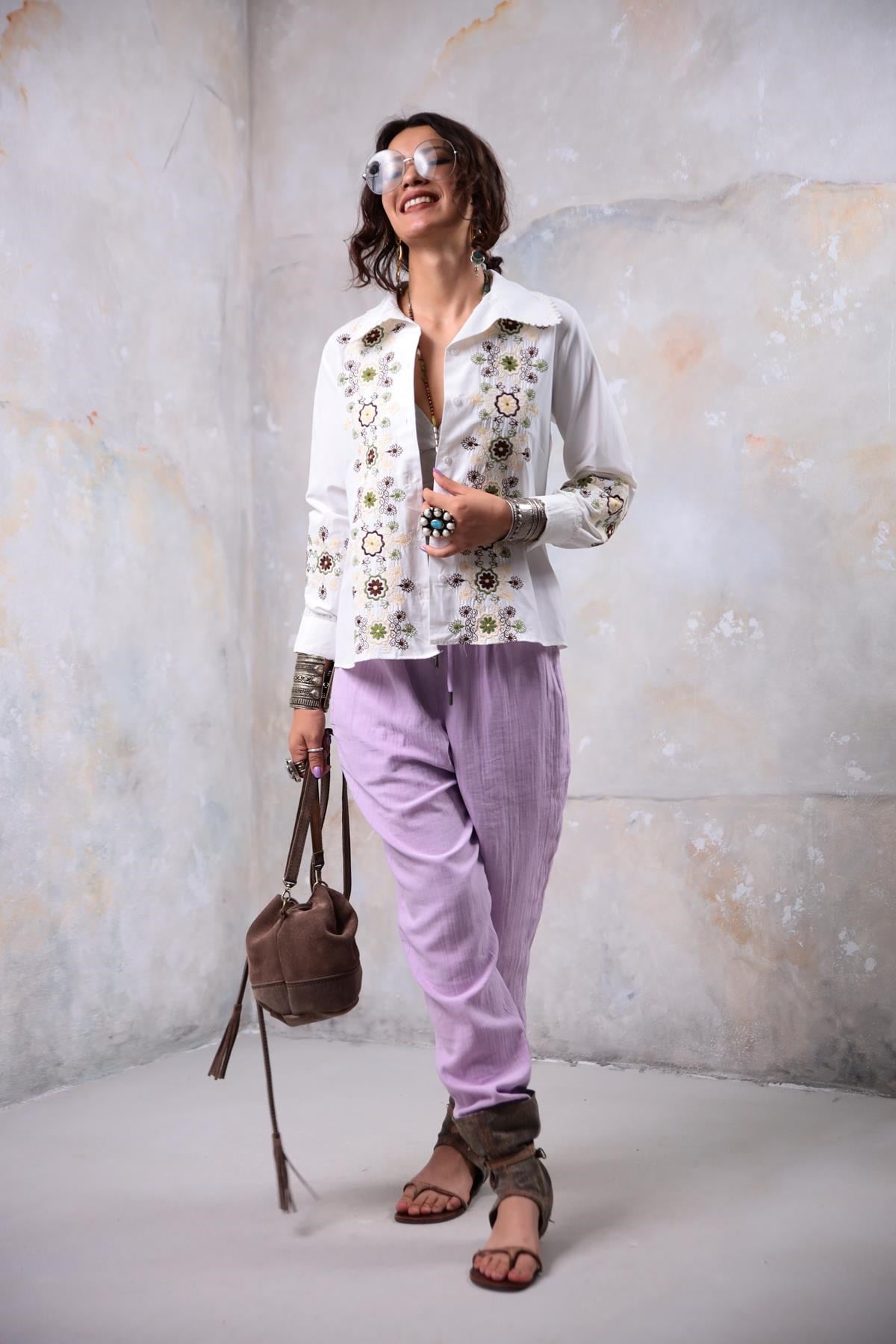 Beyaz İğne Oyalı Gömlek - Şaman Butik Beyaz İğne Oyalı Gömlek