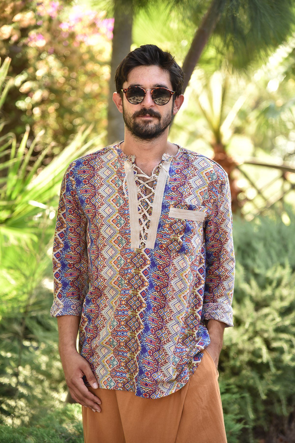 Gri Desenli Yakası Bağcıklı Bohem Erkek Gömlek - Şaman Butik  - Online Alışveriş Sitesi | Kadın ve Erkek Giyim Gri Desenli Yakası Bağcıklı Bohem Erkek Gömlek