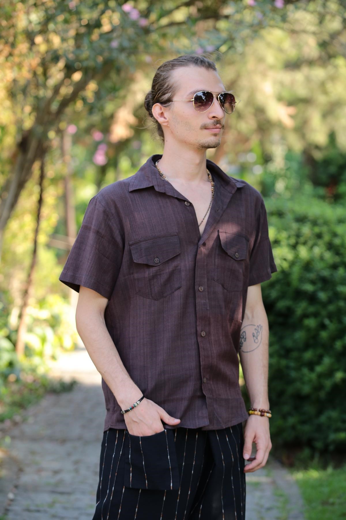  Kahverengi Cepli Kısa Kol Gömlek