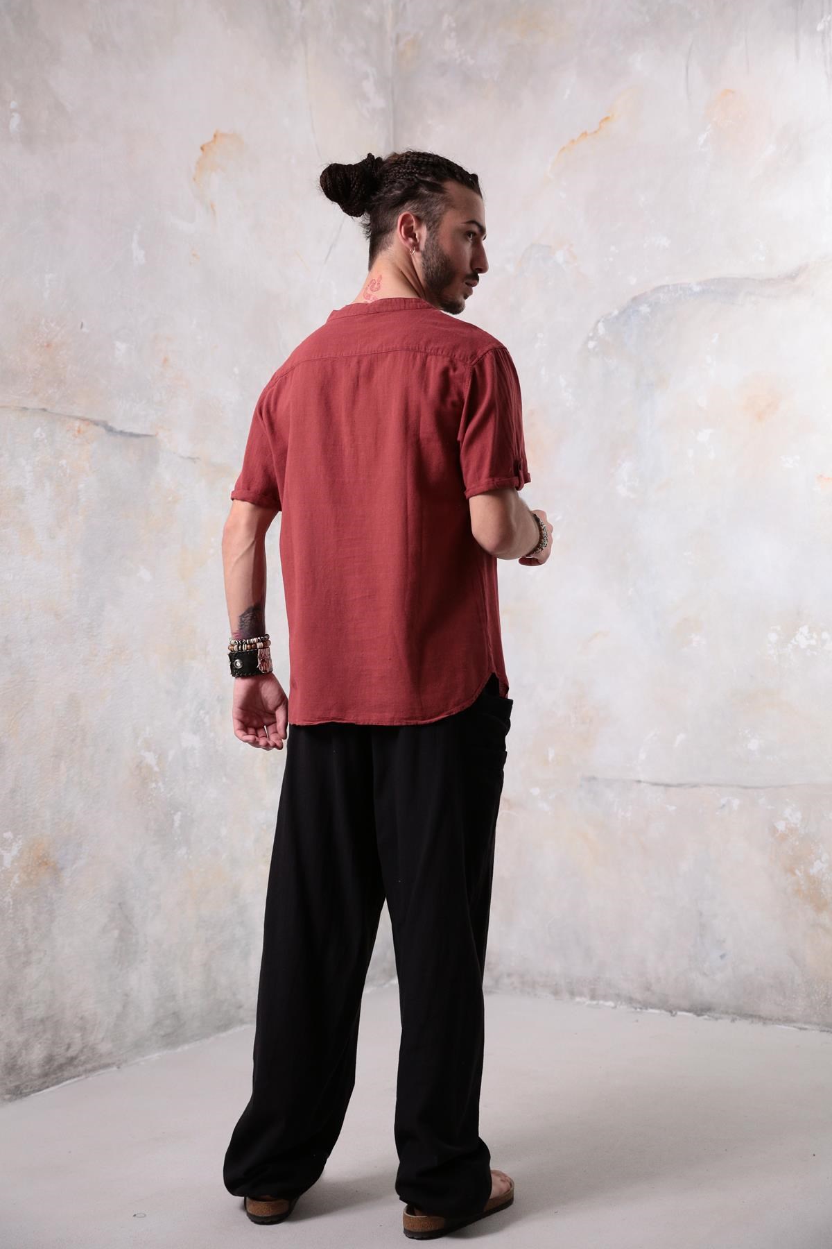  Kiremit Düğmeli Kısa Kollu Hakim Yaka Erkek Gömlek