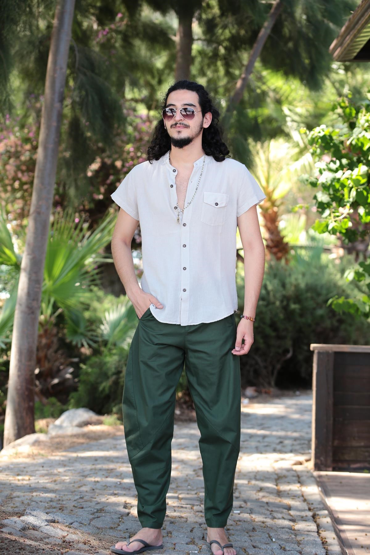  Krem Cebi Düğme Detay Gömlek