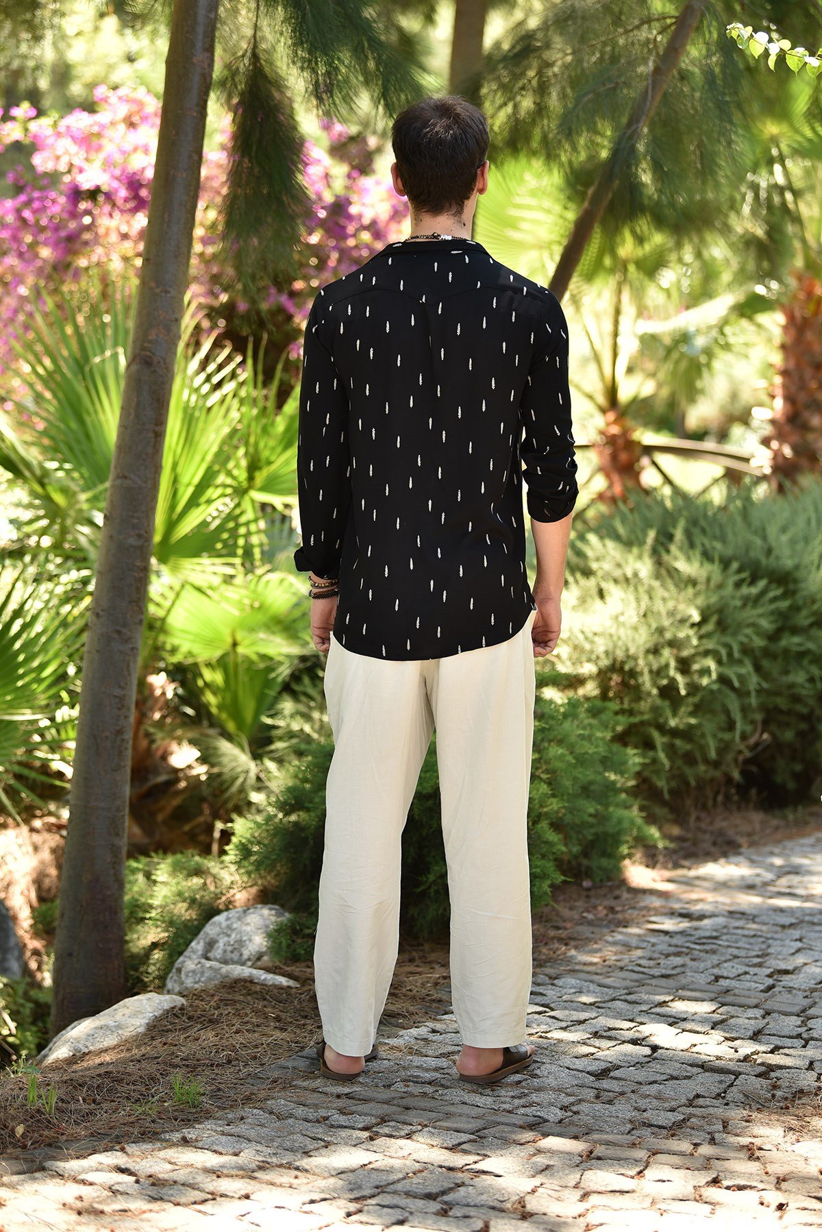 Siyah Tüy Desen Uzun Kol Gömlek - Şaman Butik Siyah Tüy Desen Uzun Kol Gömlek