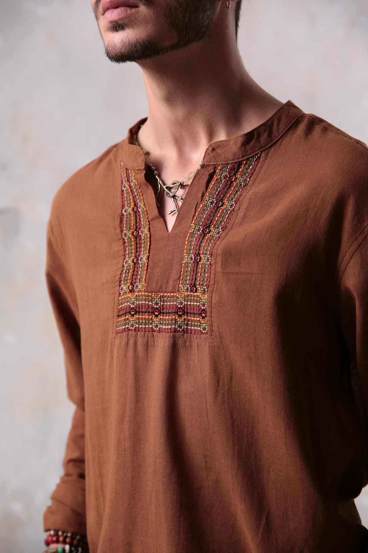  Taba Hakim Yaka Nakış Detaylı Erkek Gömlek