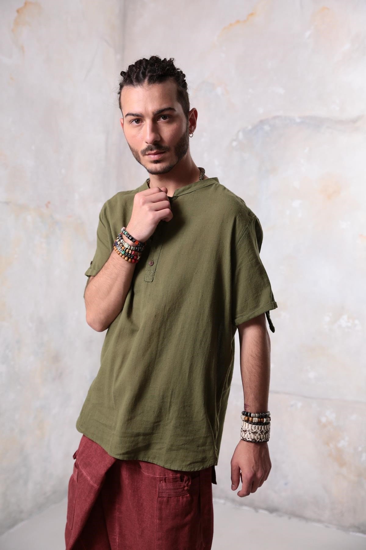 Green Buttoned Short Sleeve Mandarin Collar Men's Shirt - Şaman Butik | Shop Online Green Buttoned Short Sleeve Mandarin Collar Men's Shirt