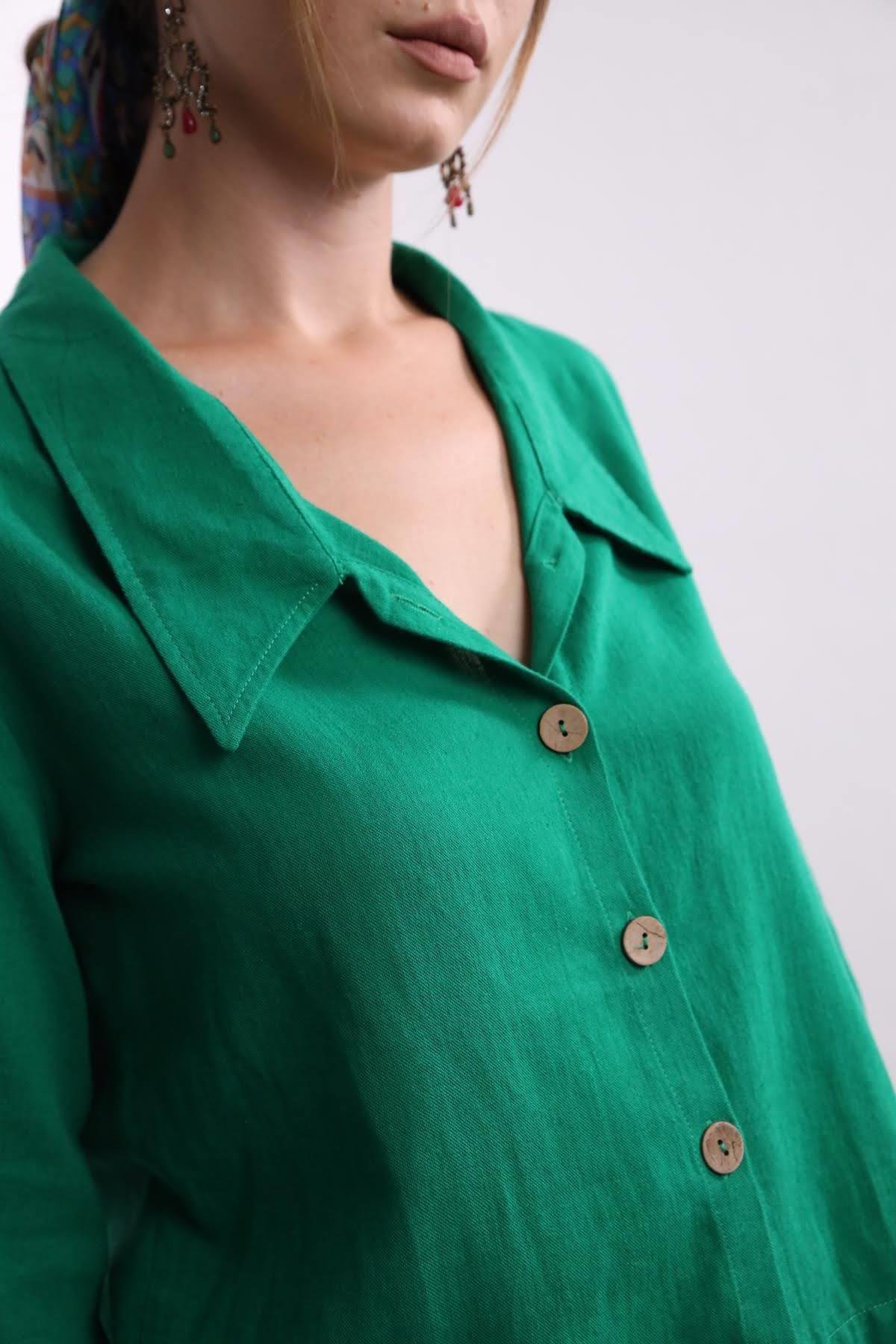  Yeşil Tahta Düğmeli Kısa Gömlek
