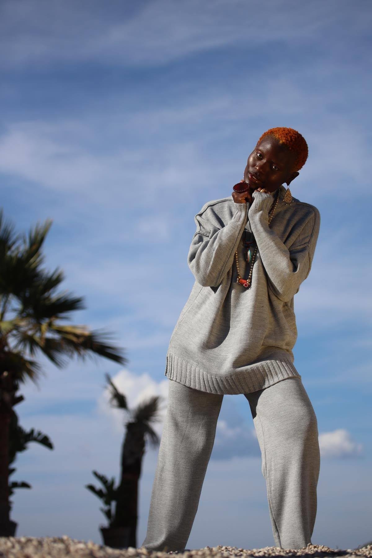 Gri Balıkçı Yaka Kazak ve Triko Pantolon Takım